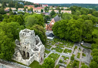 Sigtuna Mariakyrkan & St Olof Ruin Oscar Söderlund (3) Webb