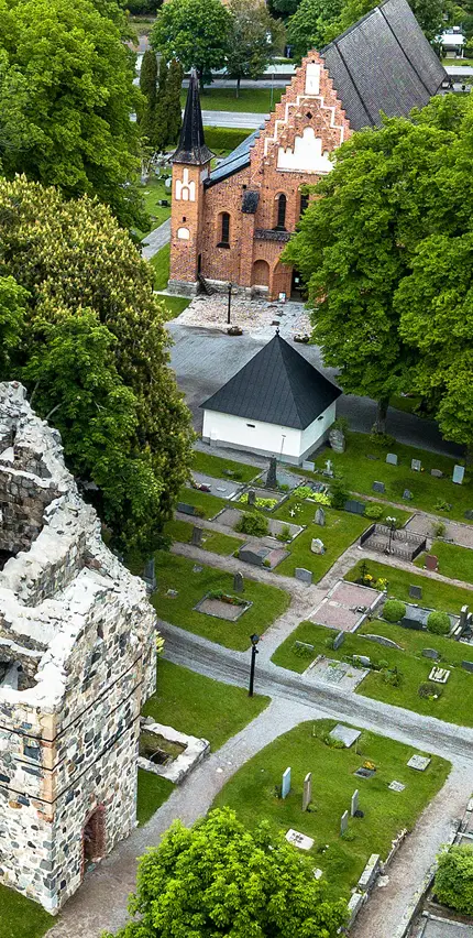 Sigtuna Mariakyrkan och St Olofs Ruin